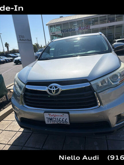 2015 TOYOTA Highlander