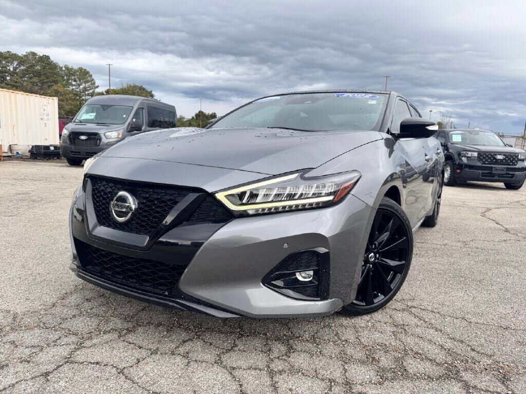 2022 NISSAN Maxima