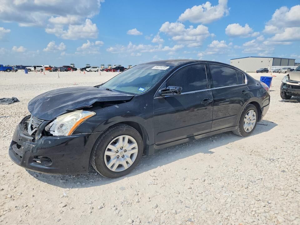 2011 NISSAN Altima