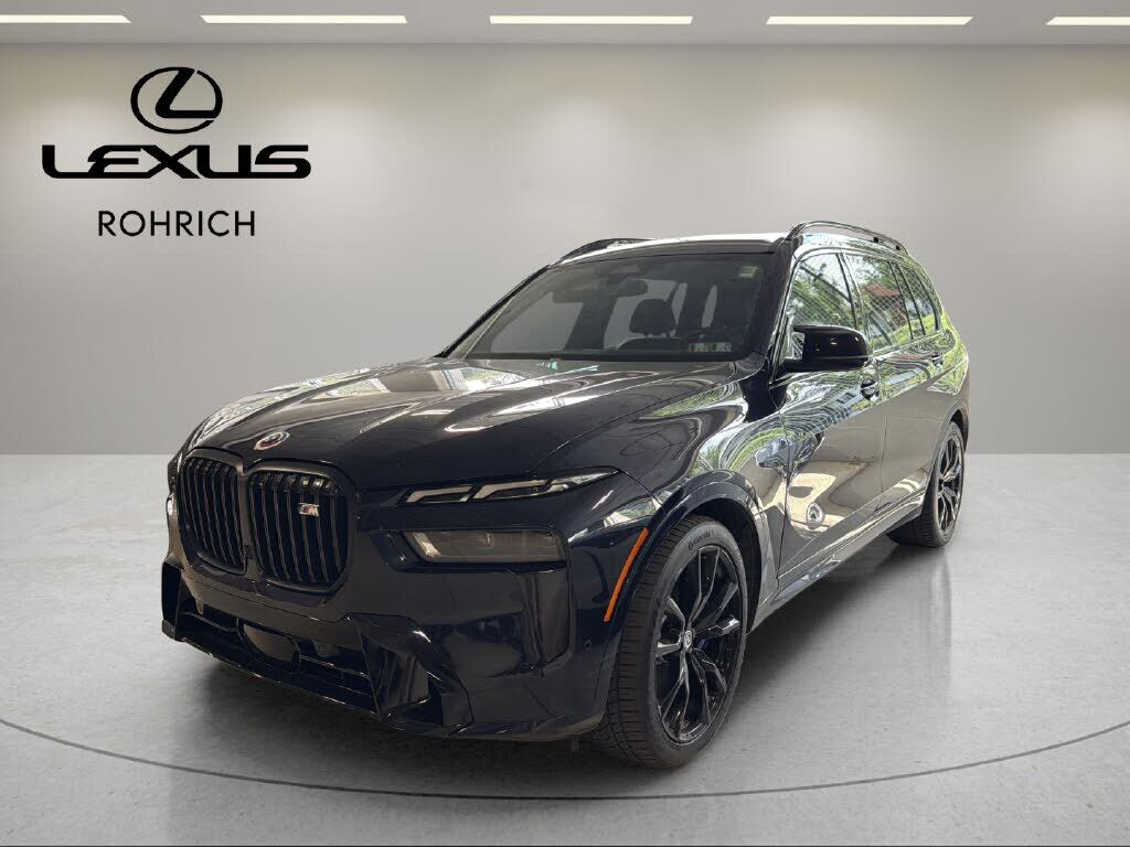 2023 BMW X7
