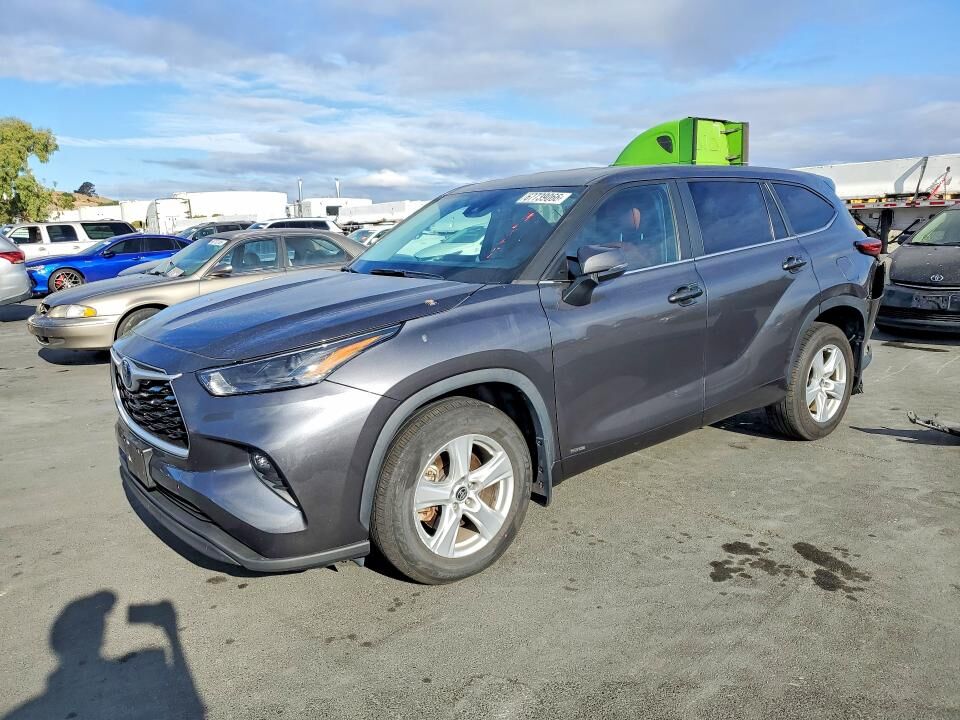 2023 TOYOTA Highlander
