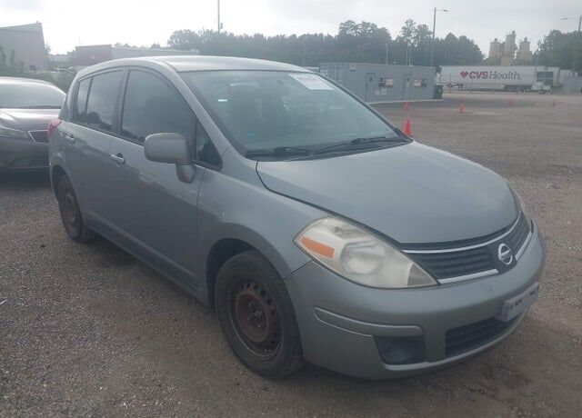 2009 NISSAN Versa