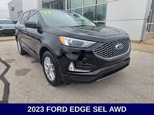 2023 FORD Edge