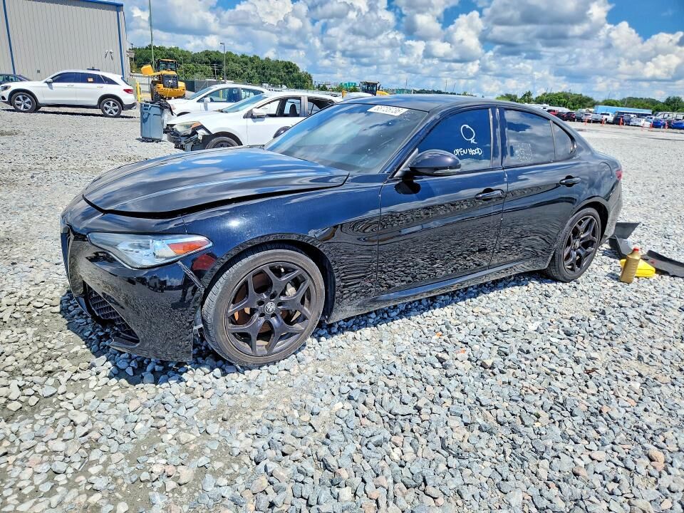 2021 ALFA ROMEO Giulia