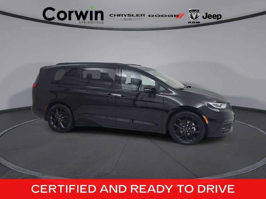 2025 CHRYSLER Pacifica
