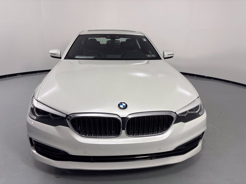 2020 BMW 530i