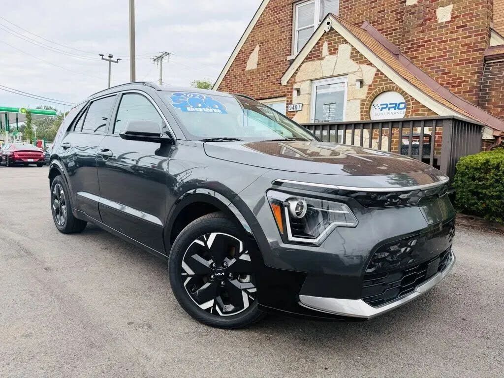 2023 KIA Niro