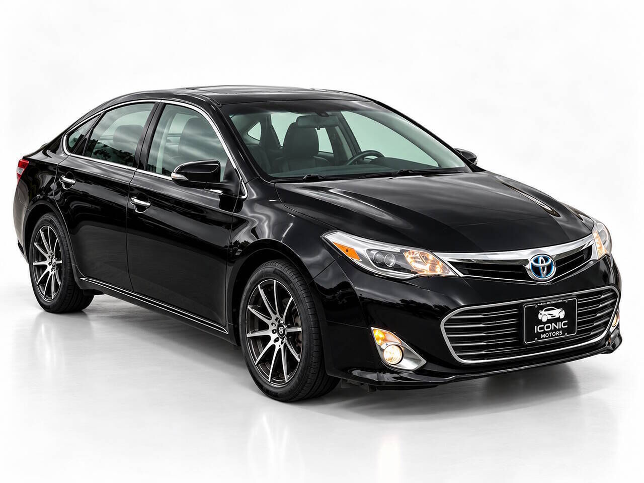 2015 TOYOTA Avalon