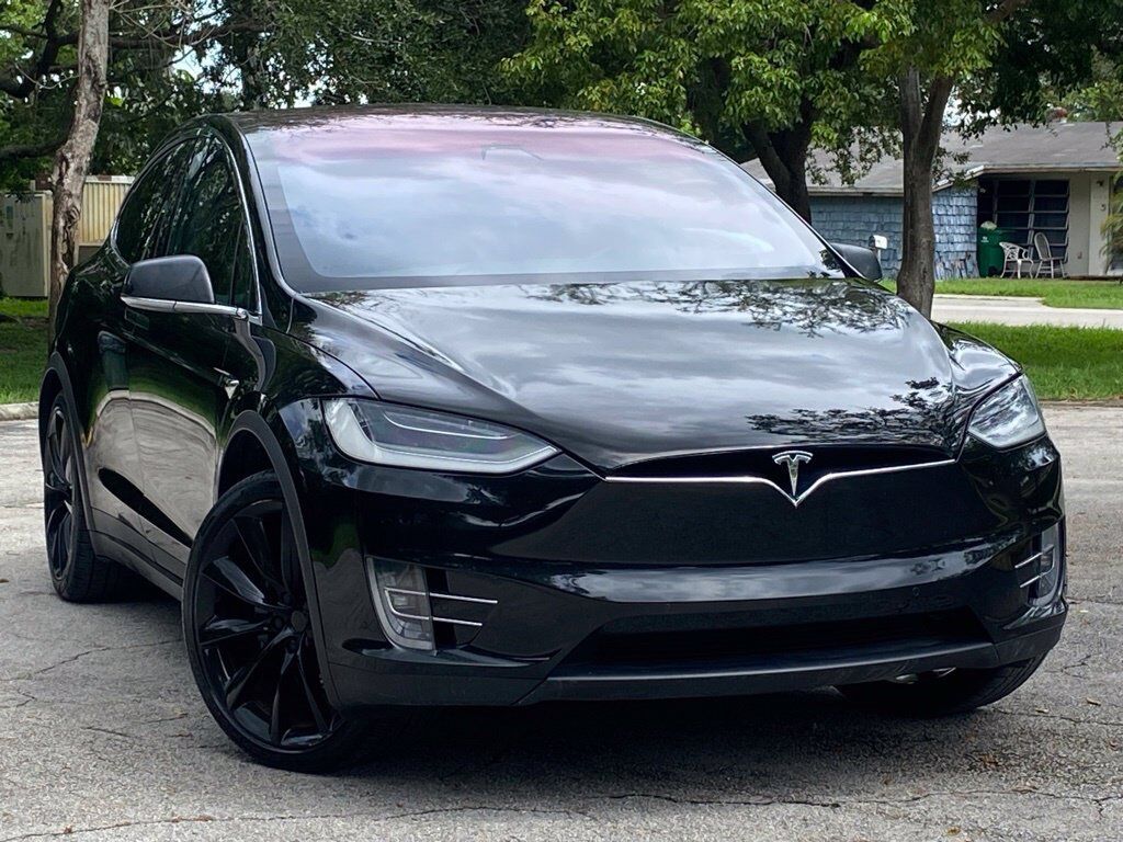2020 TESLA Model X