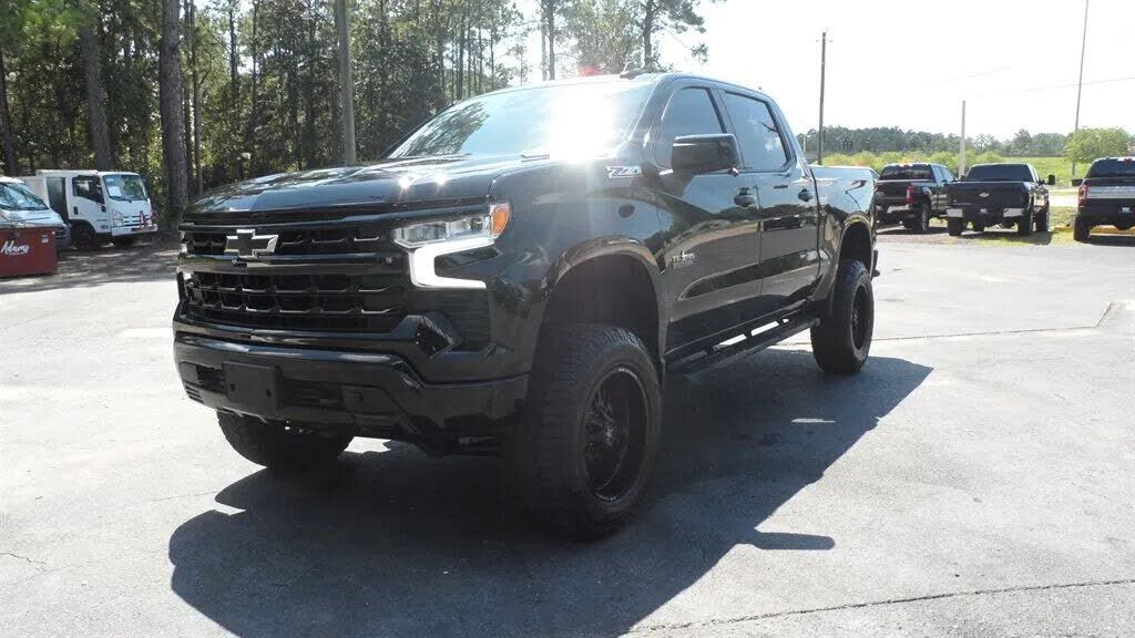 2023 CHEVROLET Silverado