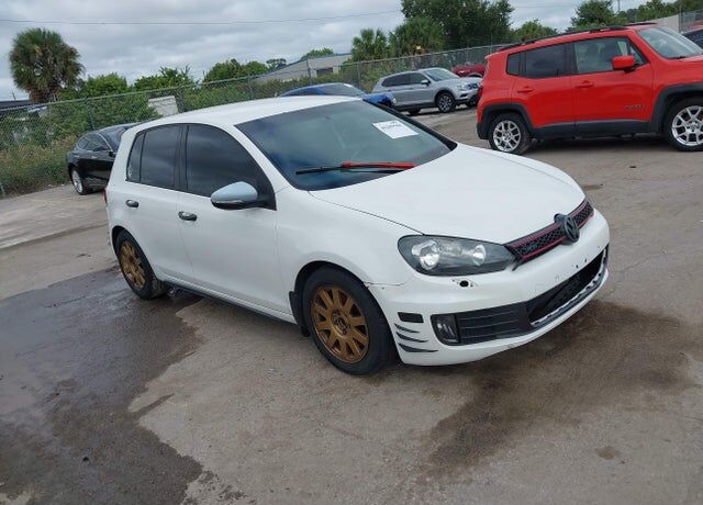 2013 VOLKSWAGEN Golf GTI