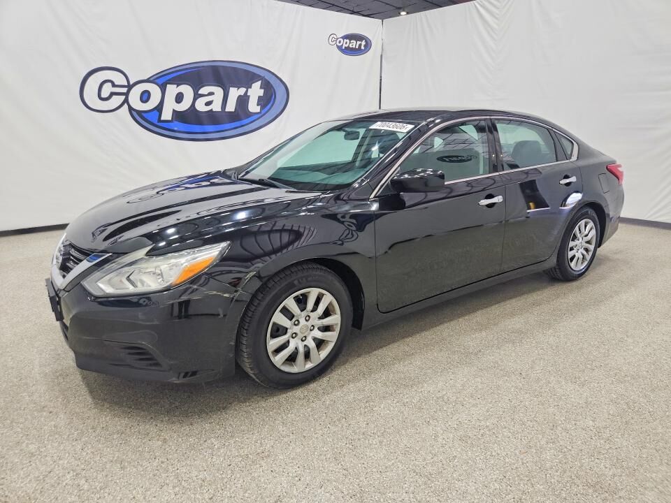 2017 NISSAN Altima