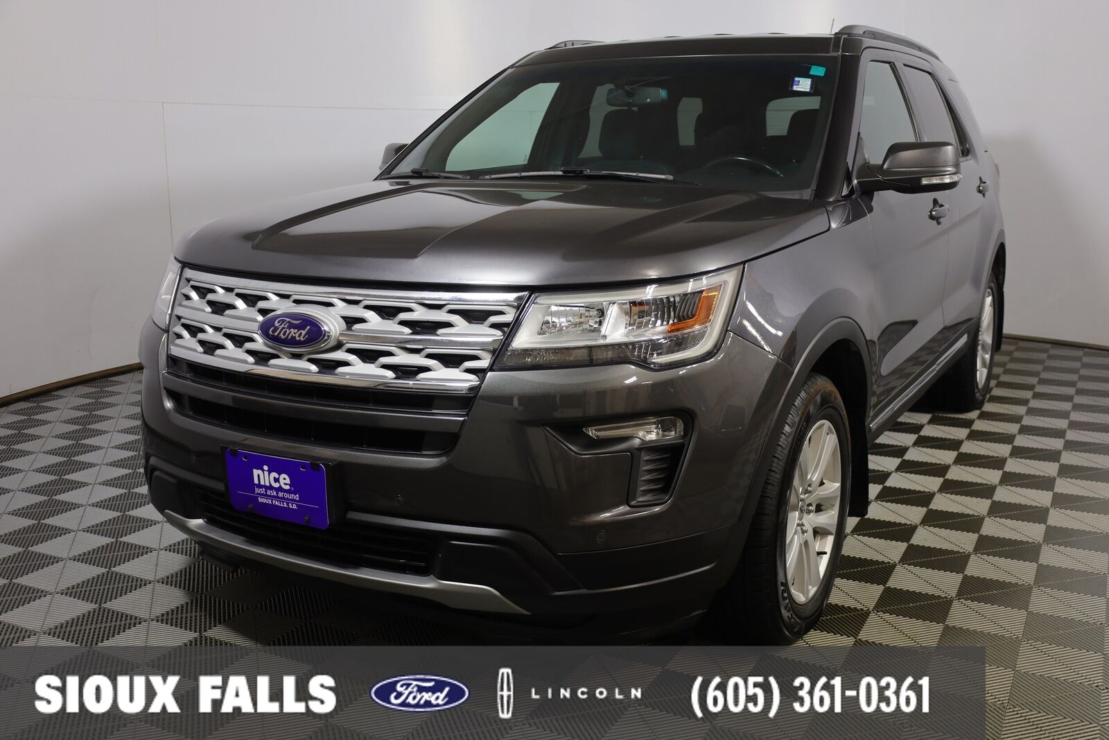 2019 FORD Explorer