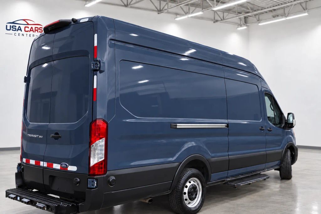 2020 FORD Transit