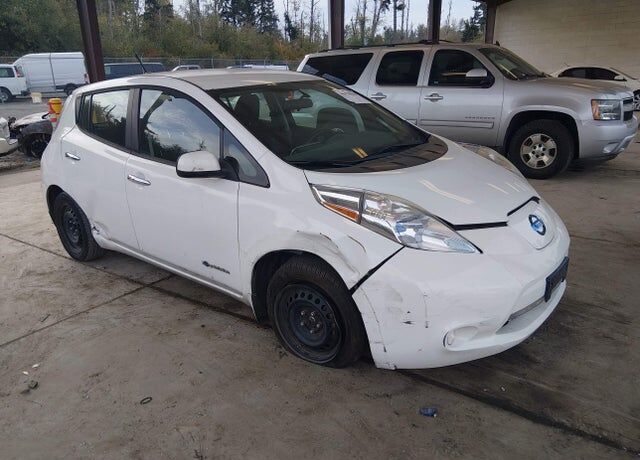 2013 NISSAN Leaf