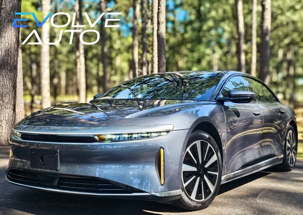 2025 LUCID Air