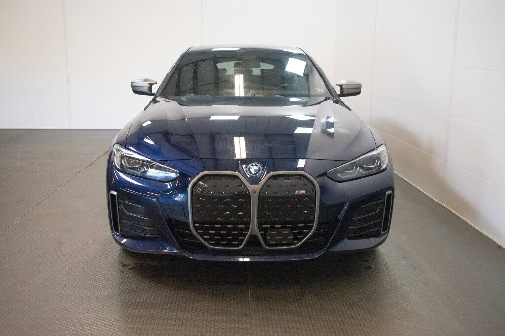 2023 BMW i4