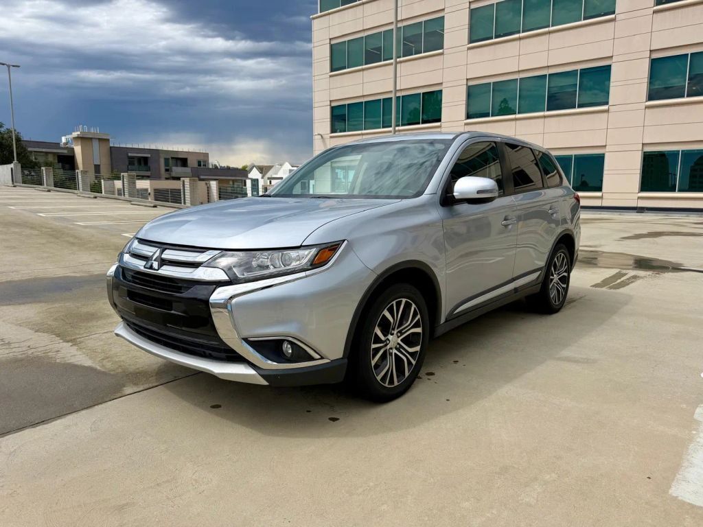 2016 MITSUBISHI Outlander