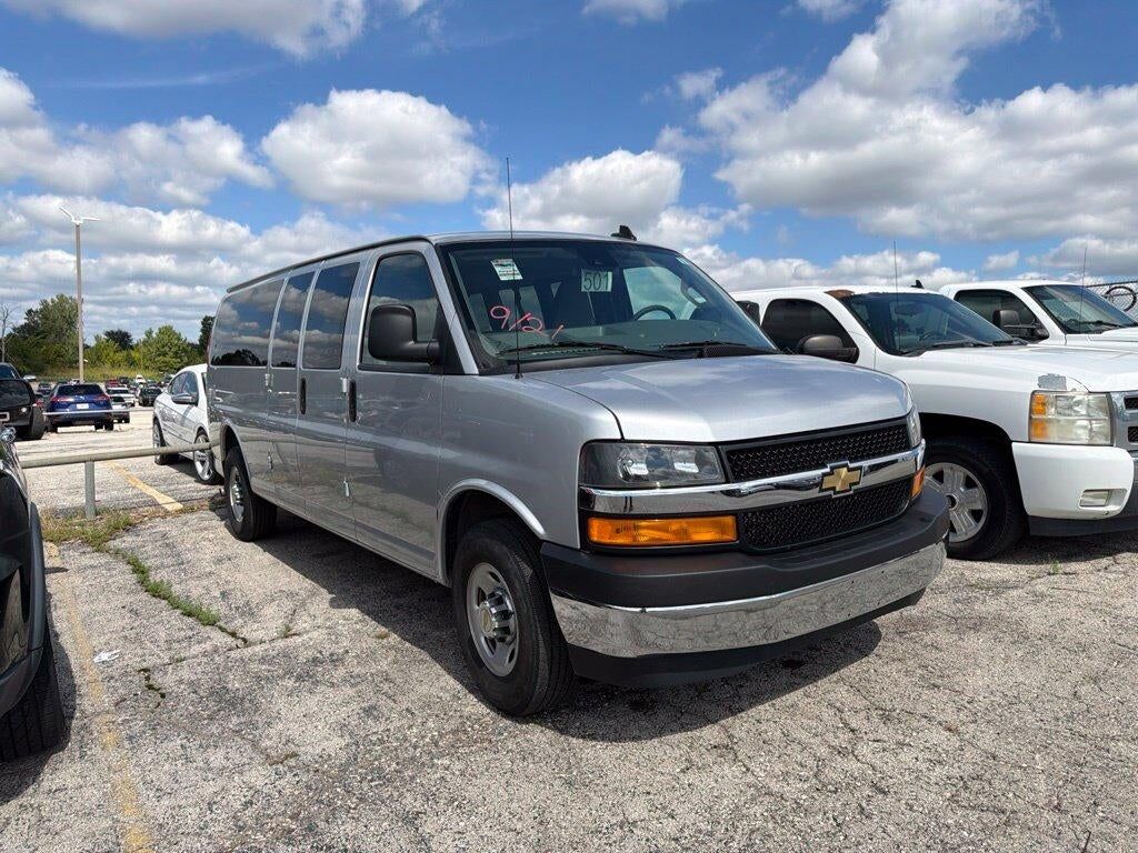 2025 CHEVROLET Express