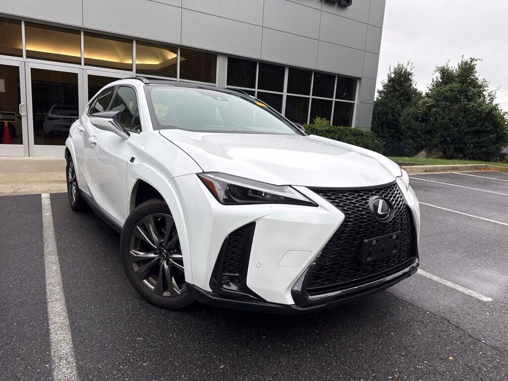 2024 LEXUS UX