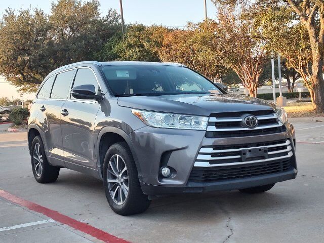 2018 TOYOTA Highlander