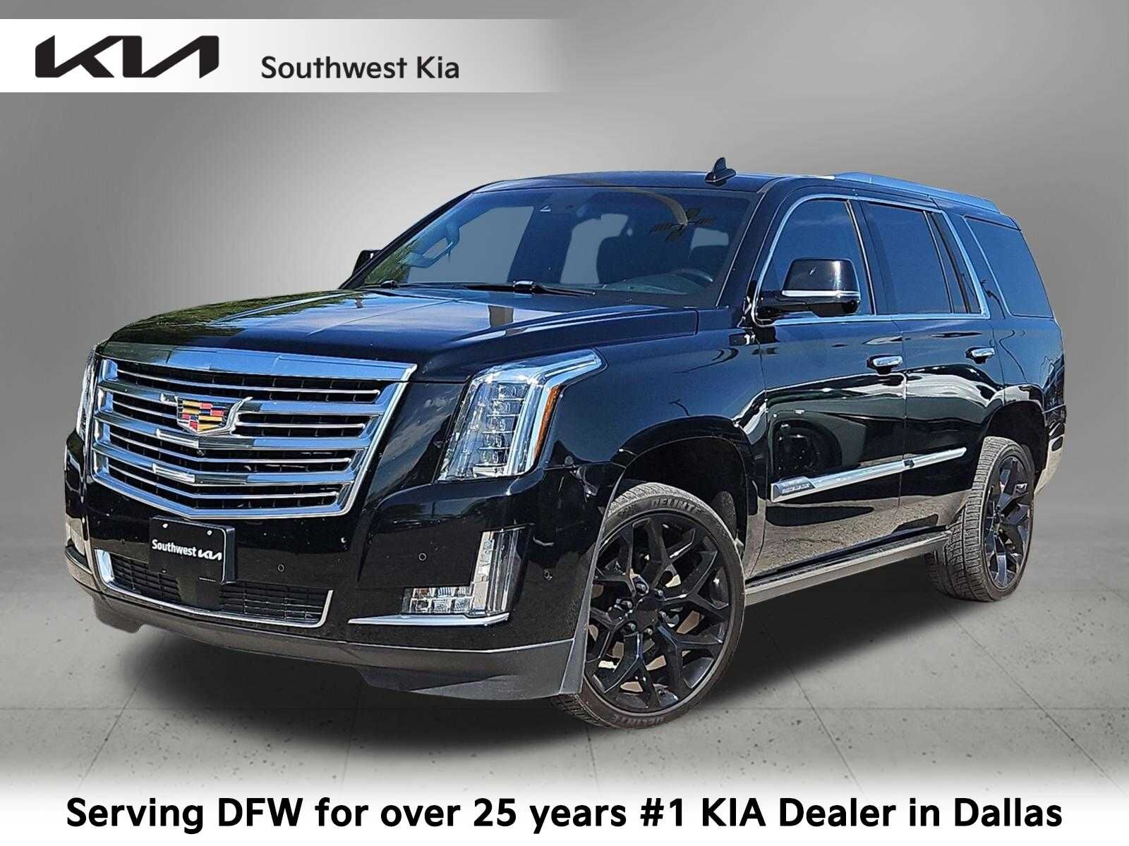 2017 CADILLAC Escalade