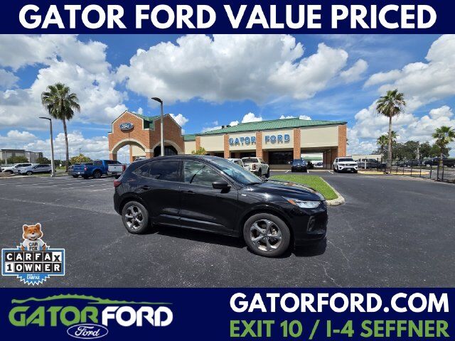 2024 FORD Escape