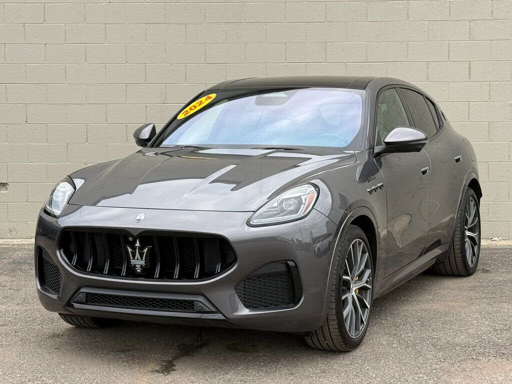 2024 MASERATI Grecale