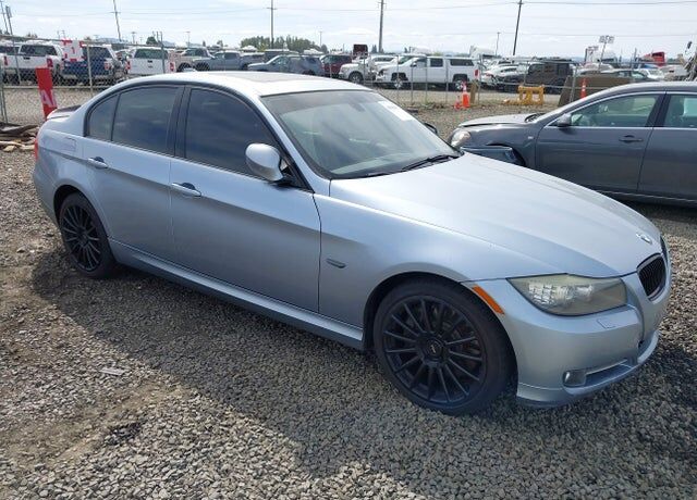 2011 BMW 3 Series