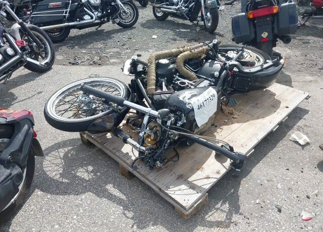 2005 HARLEY DAVIDSON Night Train