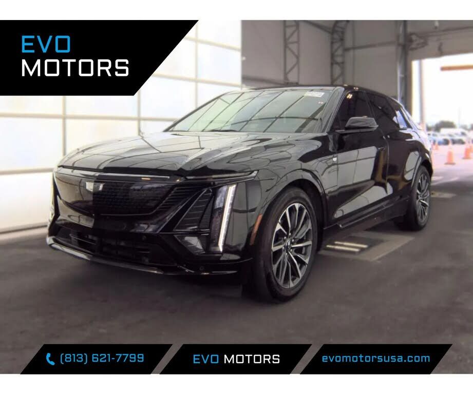 2024 CADILLAC Lyriq