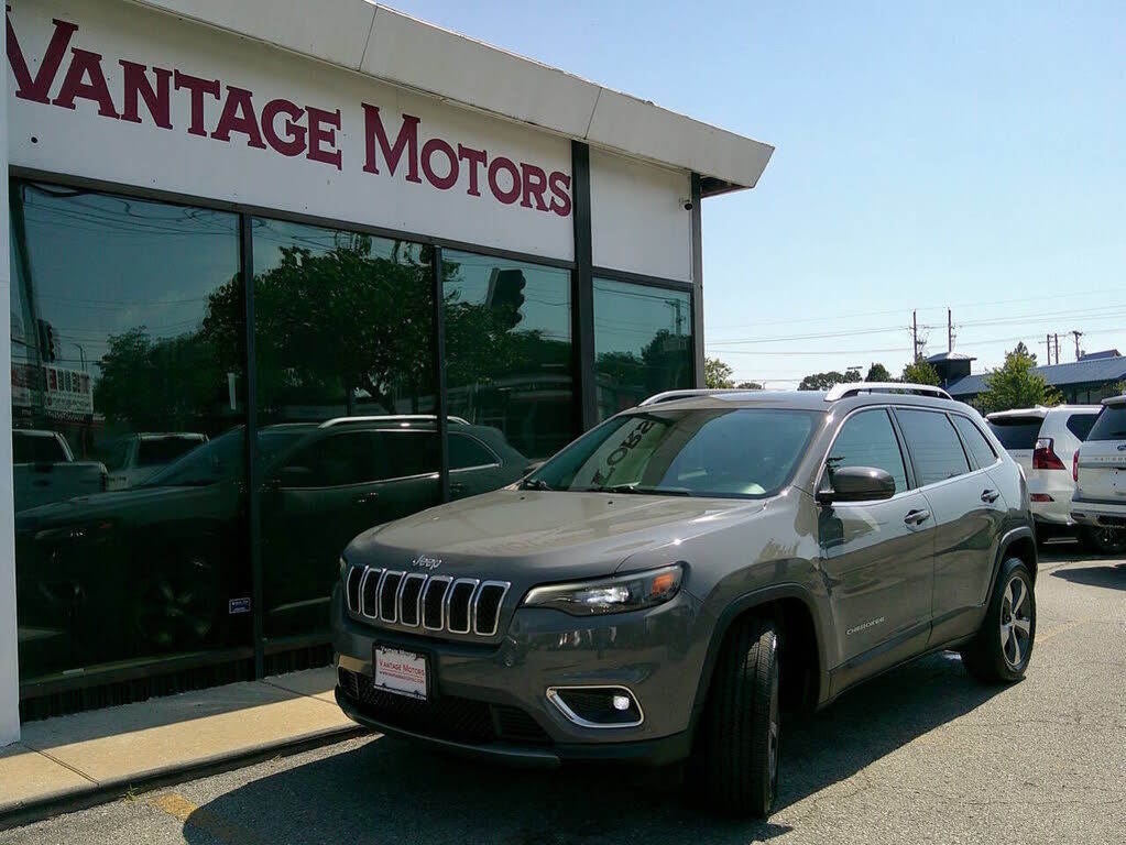 2019 JEEP Cherokee