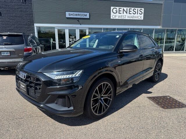 2023 AUDI Q8