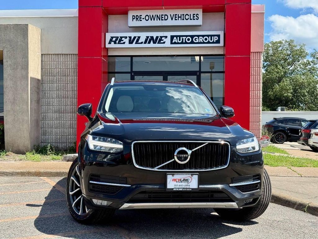 2018 VOLVO XC90