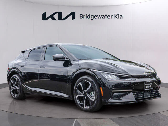2023 KIA EV6