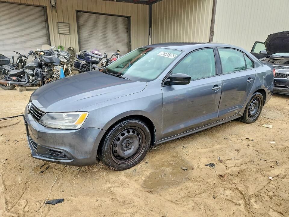 2013 VOLKSWAGEN Jetta