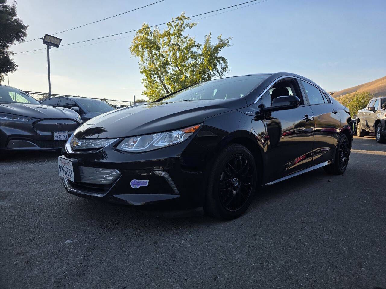 2018 CHEVROLET Volt