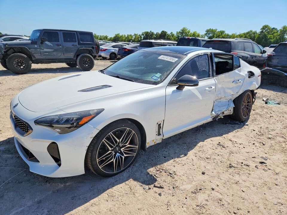 2022 KIA Stinger