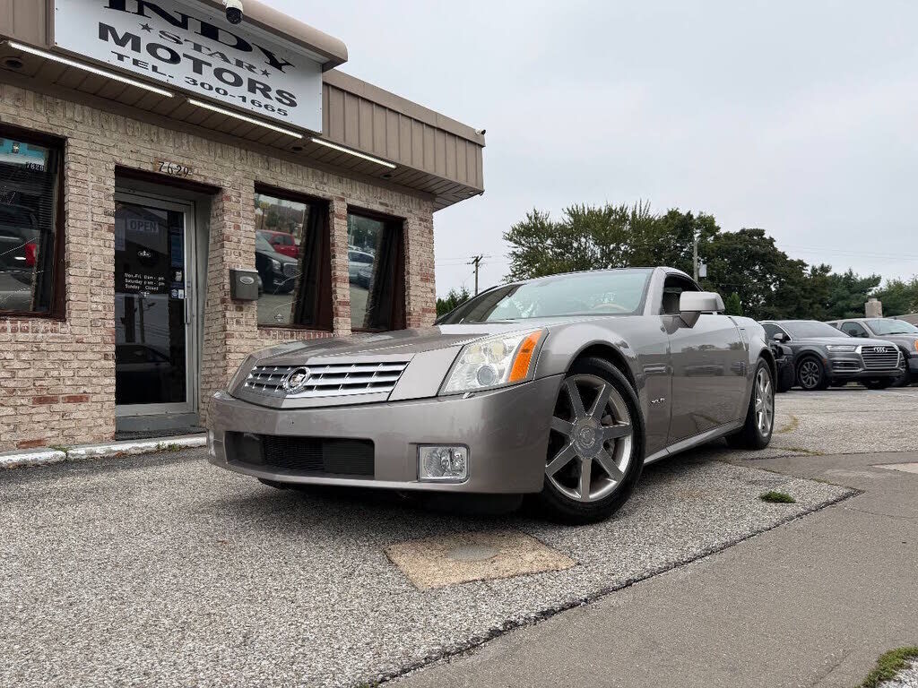 2004 CADILLAC XLR