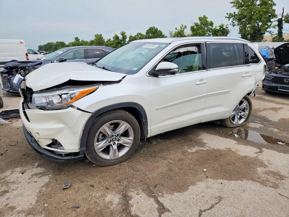 2016 TOYOTA Highlander