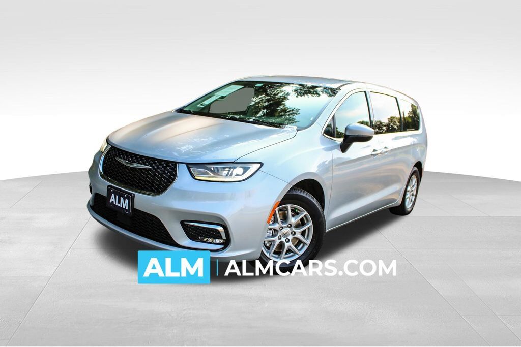 2023 CHRYSLER Pacifica