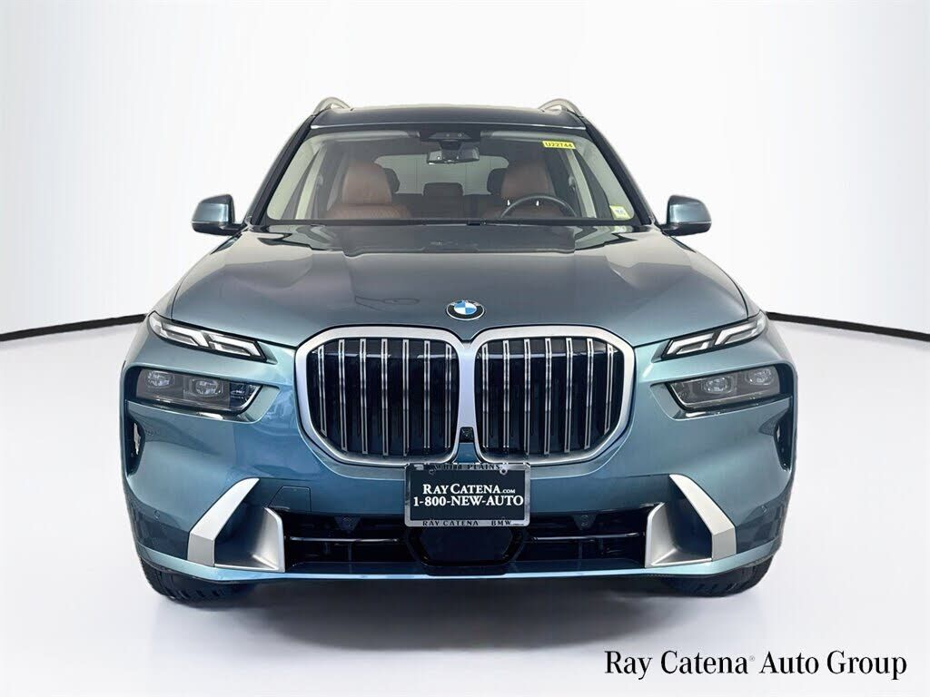 2024 BMW X7