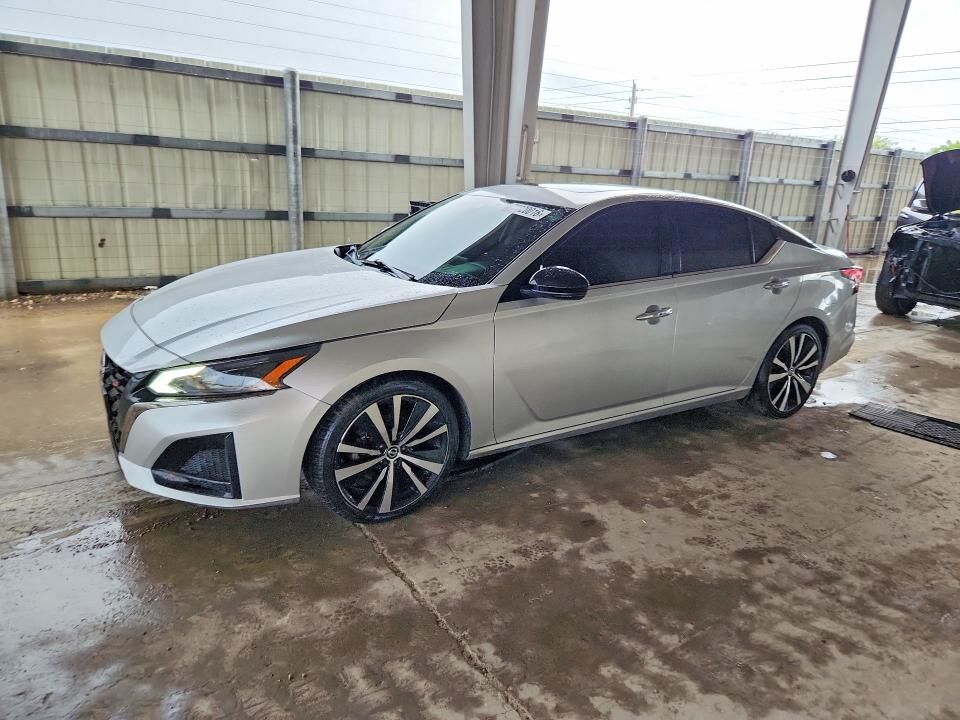 2019 NISSAN Altima