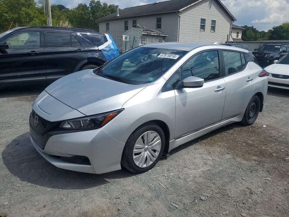 2023 NISSAN Leaf