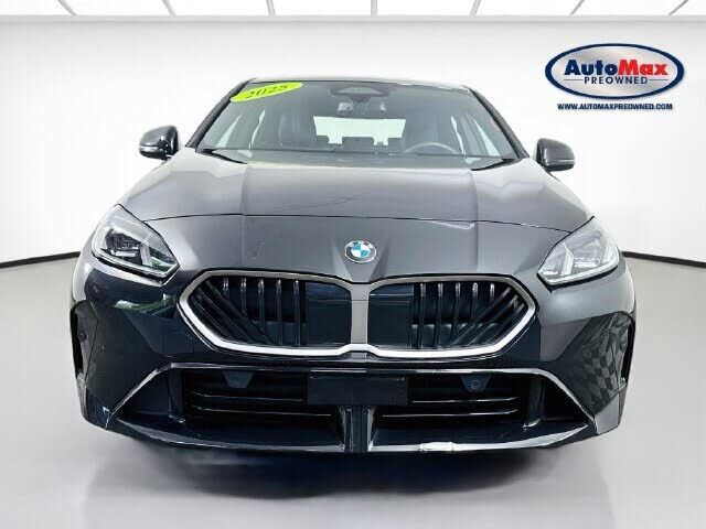 2025 BMW 228i