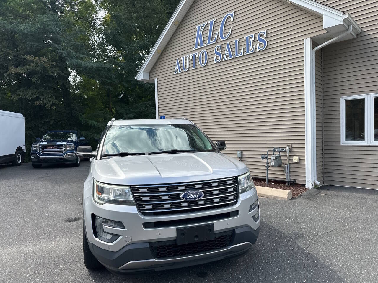 2017 FORD Explorer