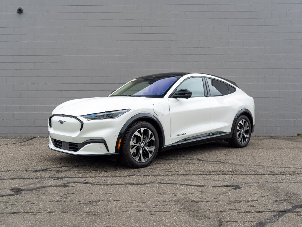 2021 FORD Mach-E