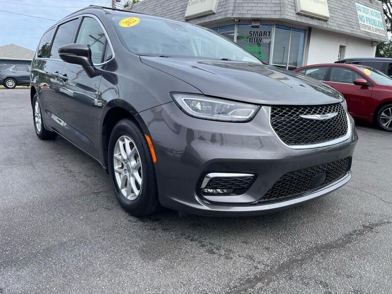 2022 CHRYSLER Pacifica