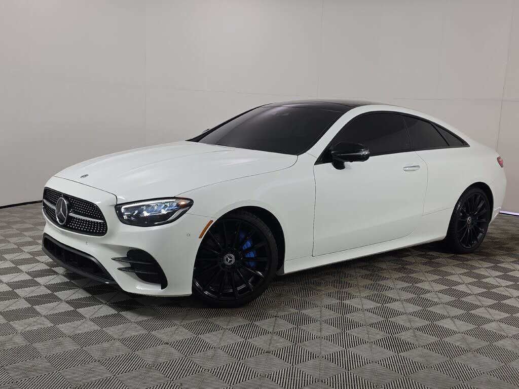 2022 MERCEDES-BENZ E-Class
