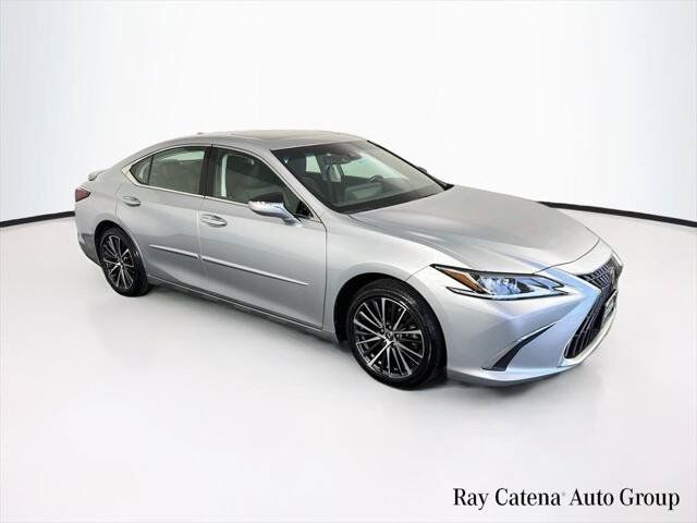 2024 LEXUS ES